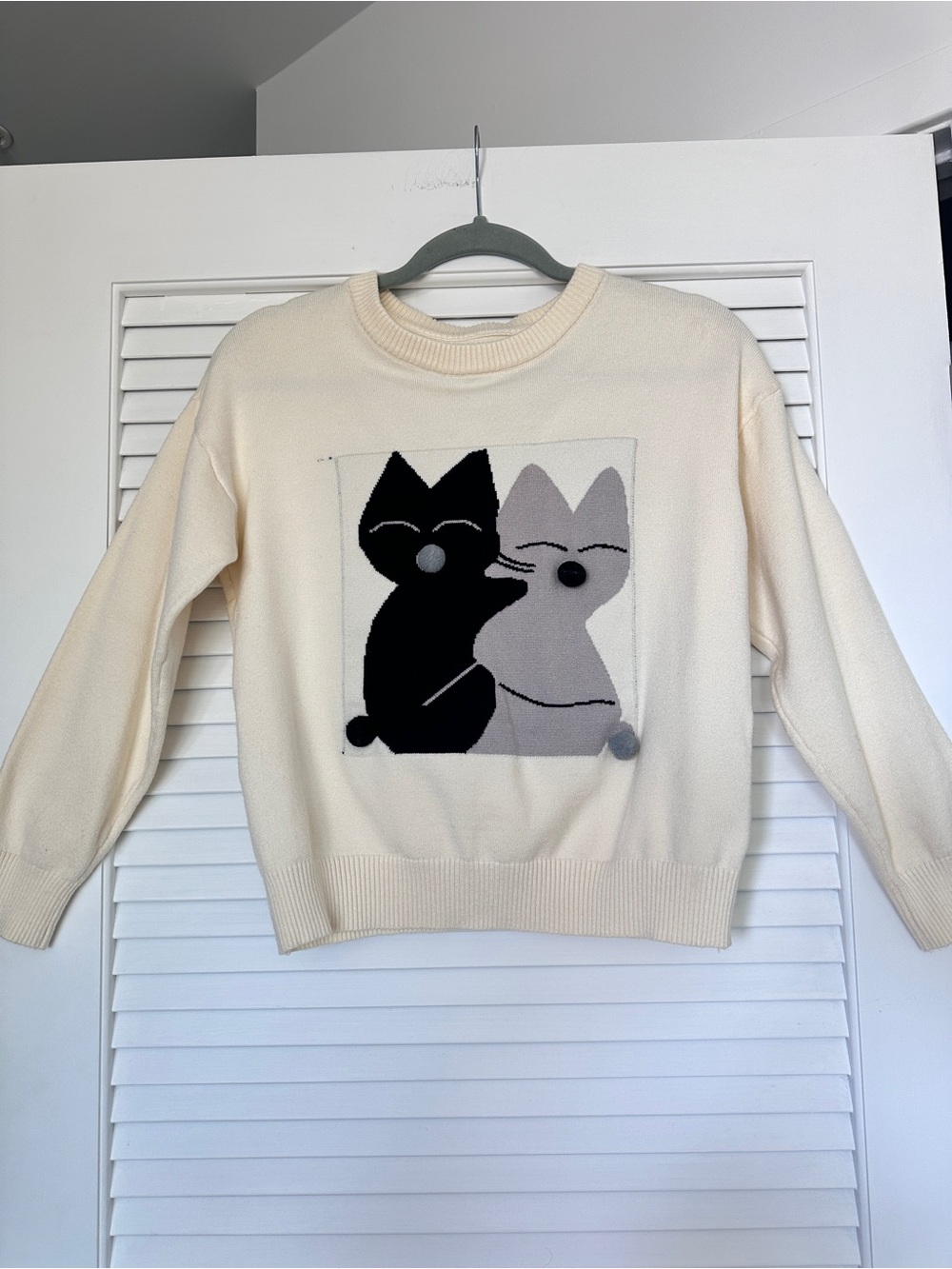 Cute Cat Knit Sweater Women Cream Crewneck Cozy Soft Minimalist Unbranded S